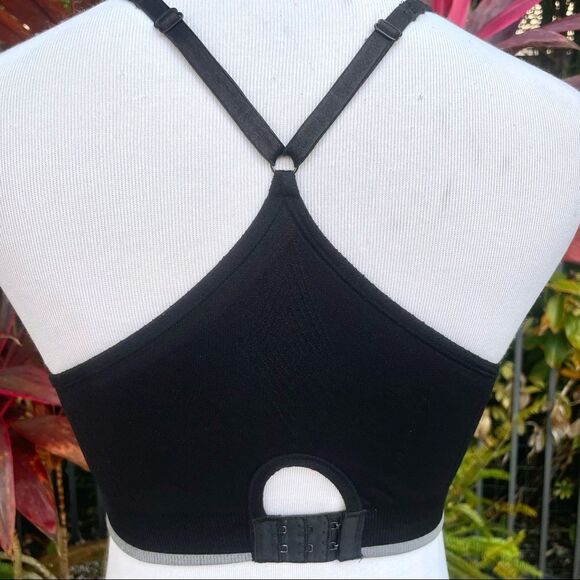 🍍3/$15🍍 Balance Collection Wireless Yoga Bra - Picture 8 of 9